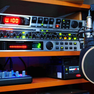Rádio studio digital