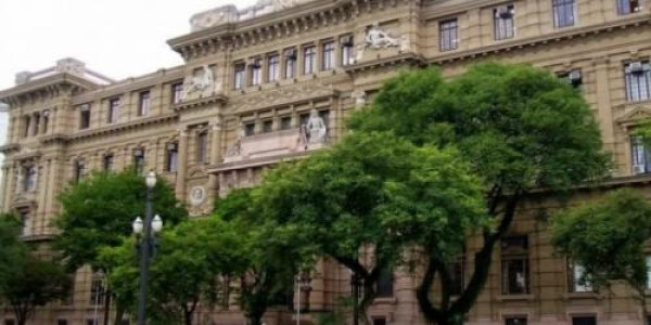 Tribunal de São Paulo permite que cidadão tenha documento sem gênero